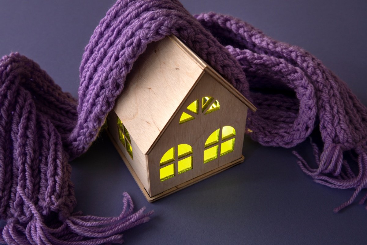 How to Wire Miniature House Lights Without Getting Lost