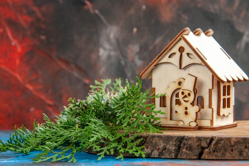 Build a Miniature Christmas House