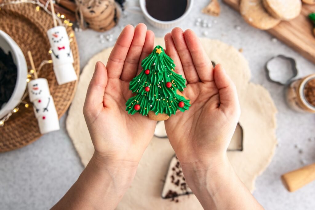 Make Air-Dry Clay Christmas Ornaments