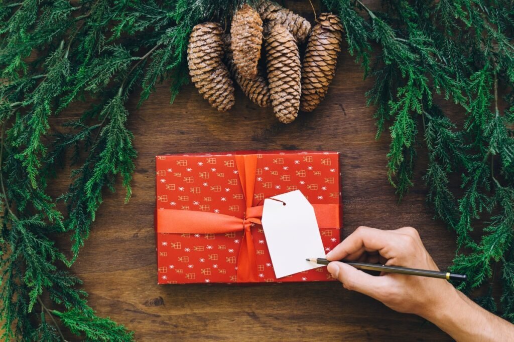 Make Your Own Christmas Gift Tags
